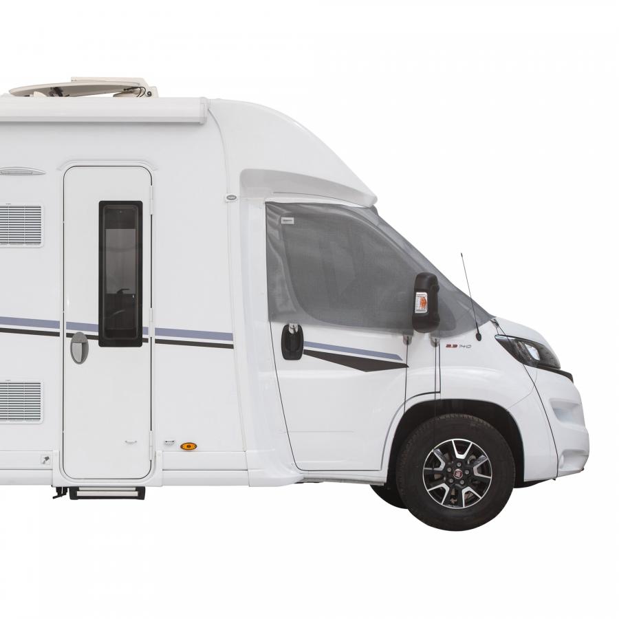Product image 2 of the product “Sonnenschutzmatte Screen für Renault Master ab 2024 ”